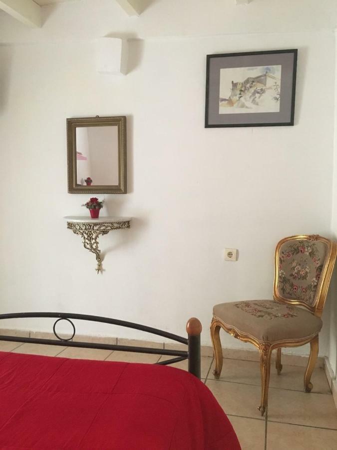 Sotoportego Chania  Luaran gambar